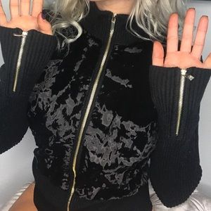 Cache black and gold zipper coat small